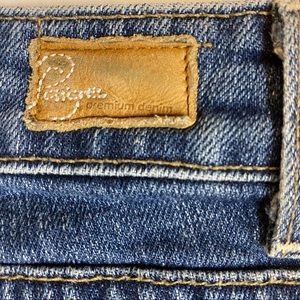 Jeans Shorts (all year around!) by Paige Sz 27